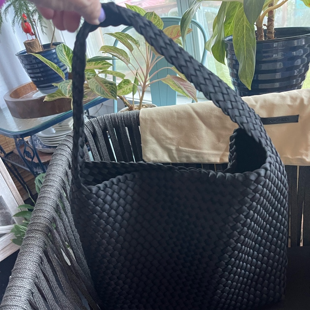 NAGHEDI nomad hobo in black